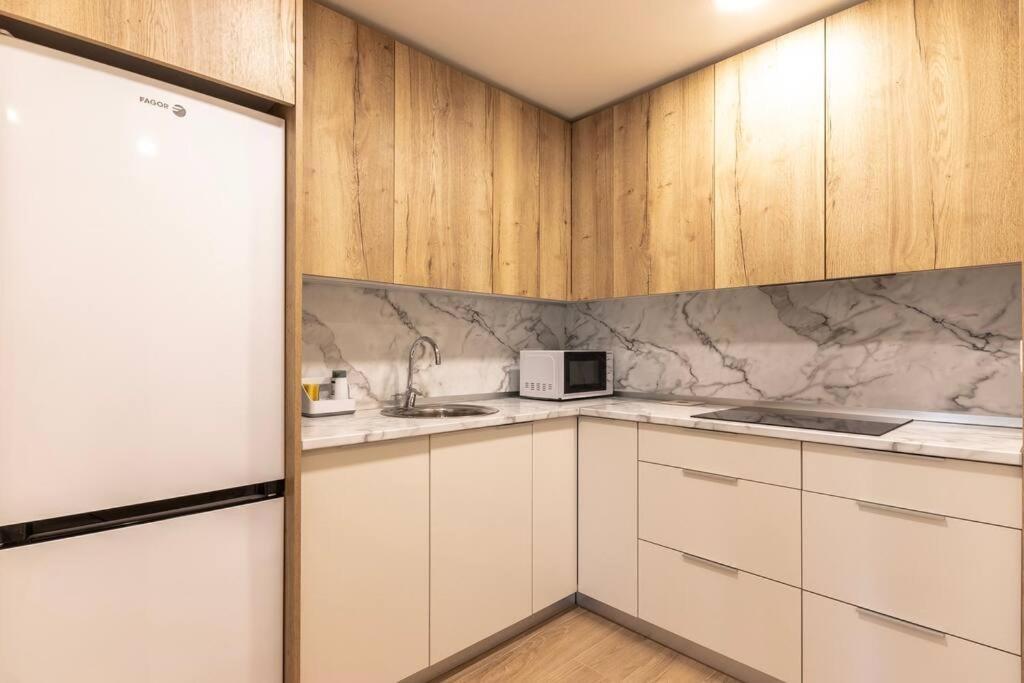 El Toison 12 Parking Gratis-6 Pax Centro Historico Apartment Bilbao Exterior foto